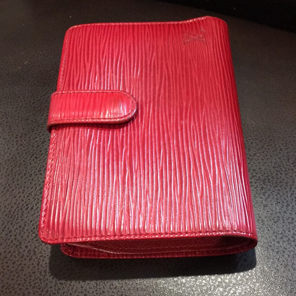 LOUIS VUITTON Red EPI Porte Monnaie Viennois Bifold Kisslock Wallet Authentic - Picture 9 of 17